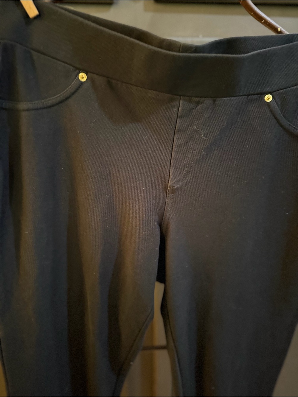 Michael Kors Black Stretch Pants with Gold Accent 1X - Picture 2 of 4